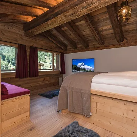 Piccola Fiamma By Pizzo Fiamma * Zermatt